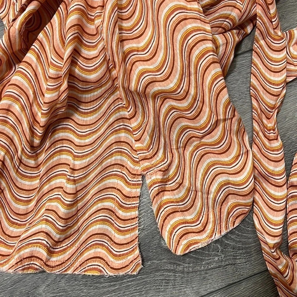 Urban Outfitters Out From Under Sand Dollar Romper in Orange XS - Picture 6 of 6